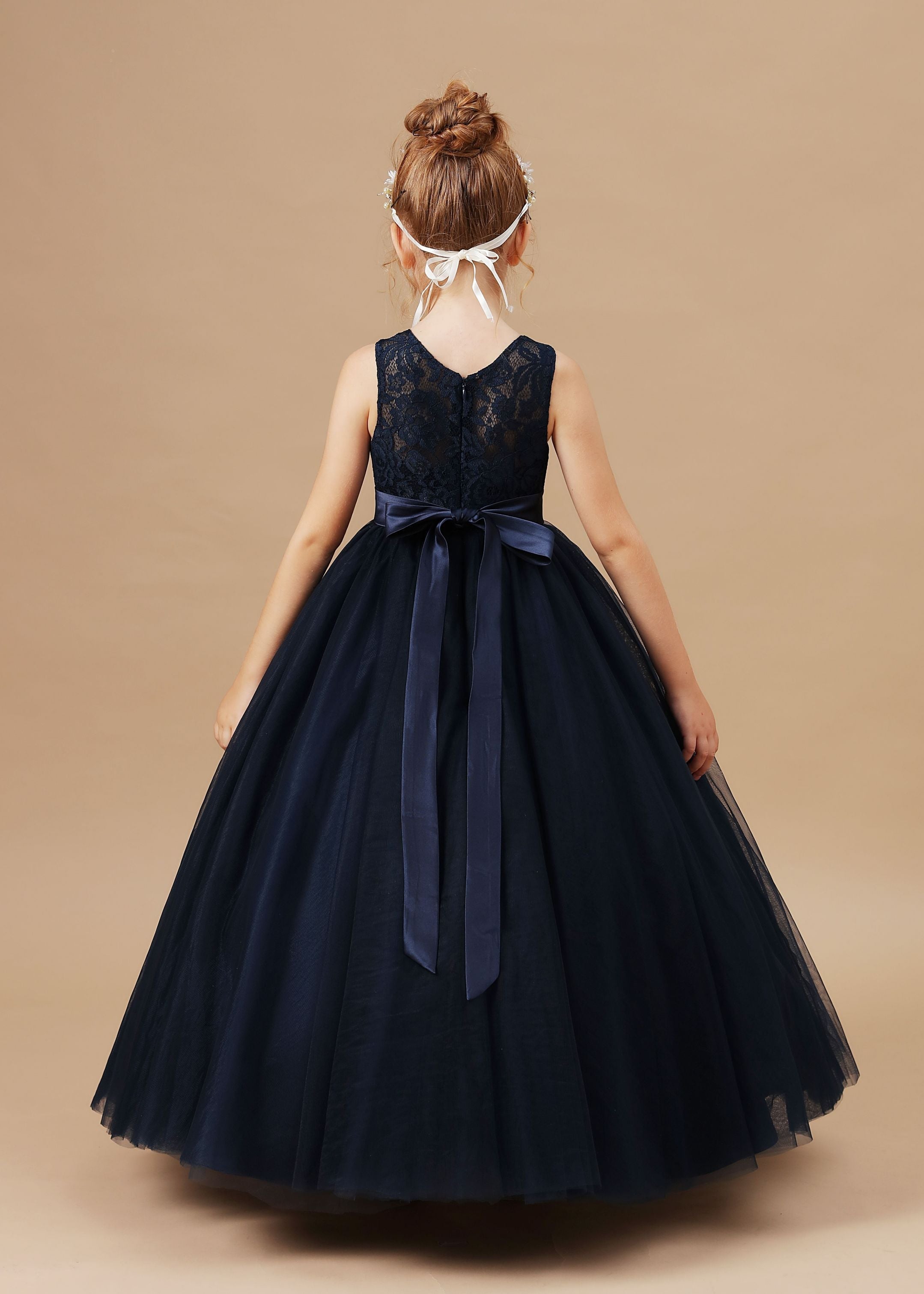 Pretty Sleeveless Stain-Sash Lace Tulle Flower Girl Dresses With Bownot