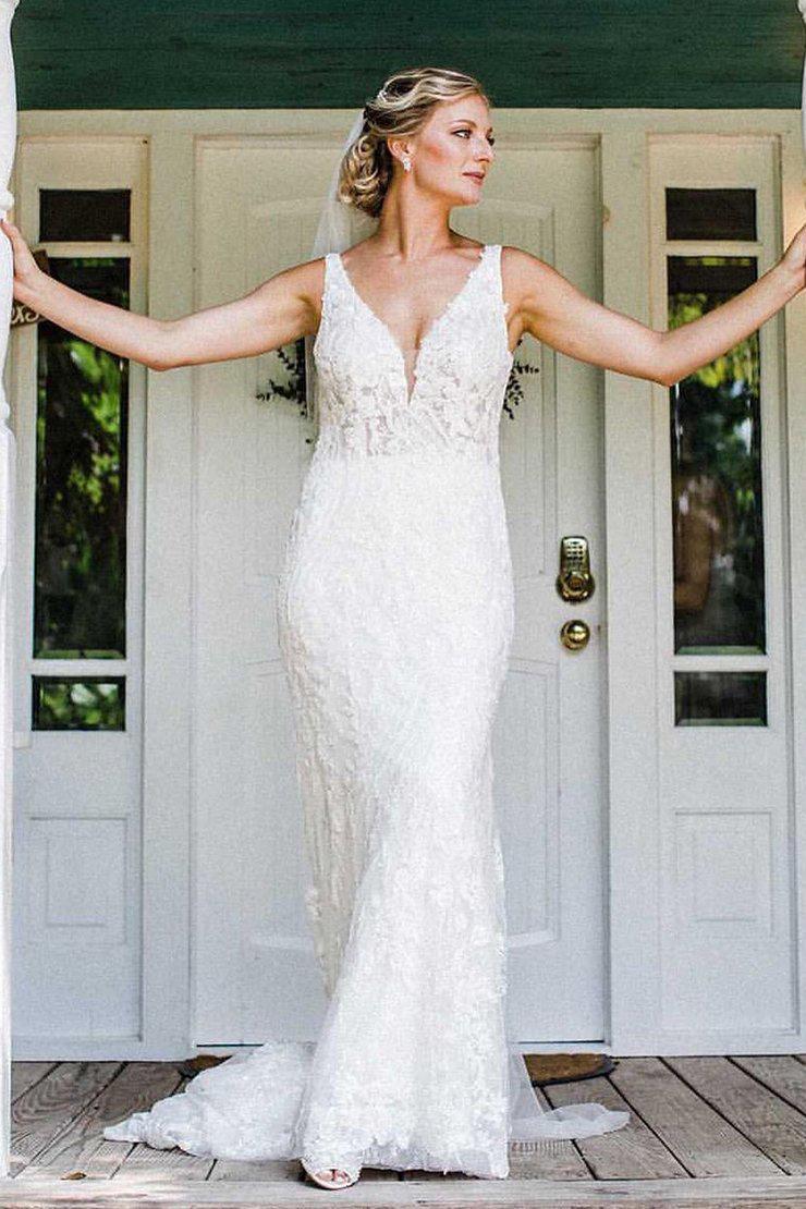 Sexy V Neck Sleeveless Mermaid Backless Wedding Dress